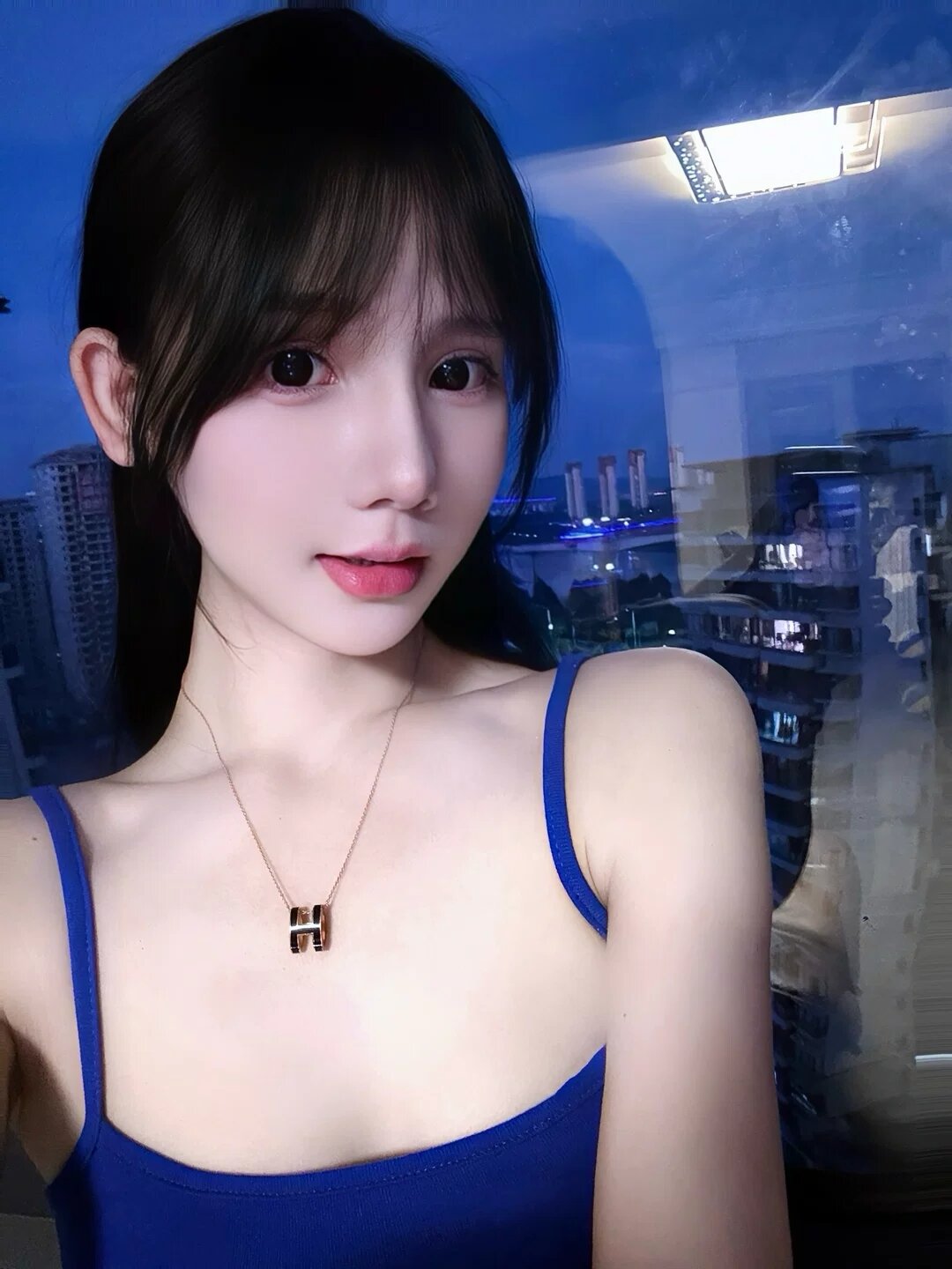 留学生约炮约爱加line：qj98877可上门