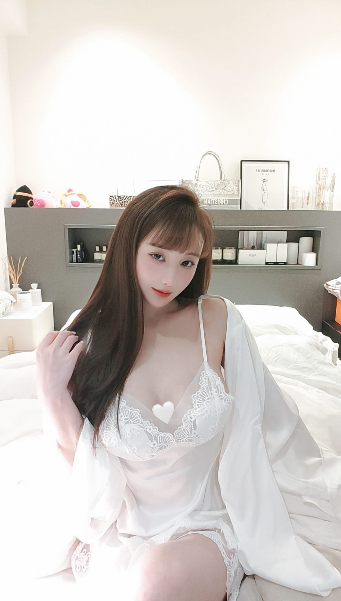 留学生约炮约爱加line：wt8135